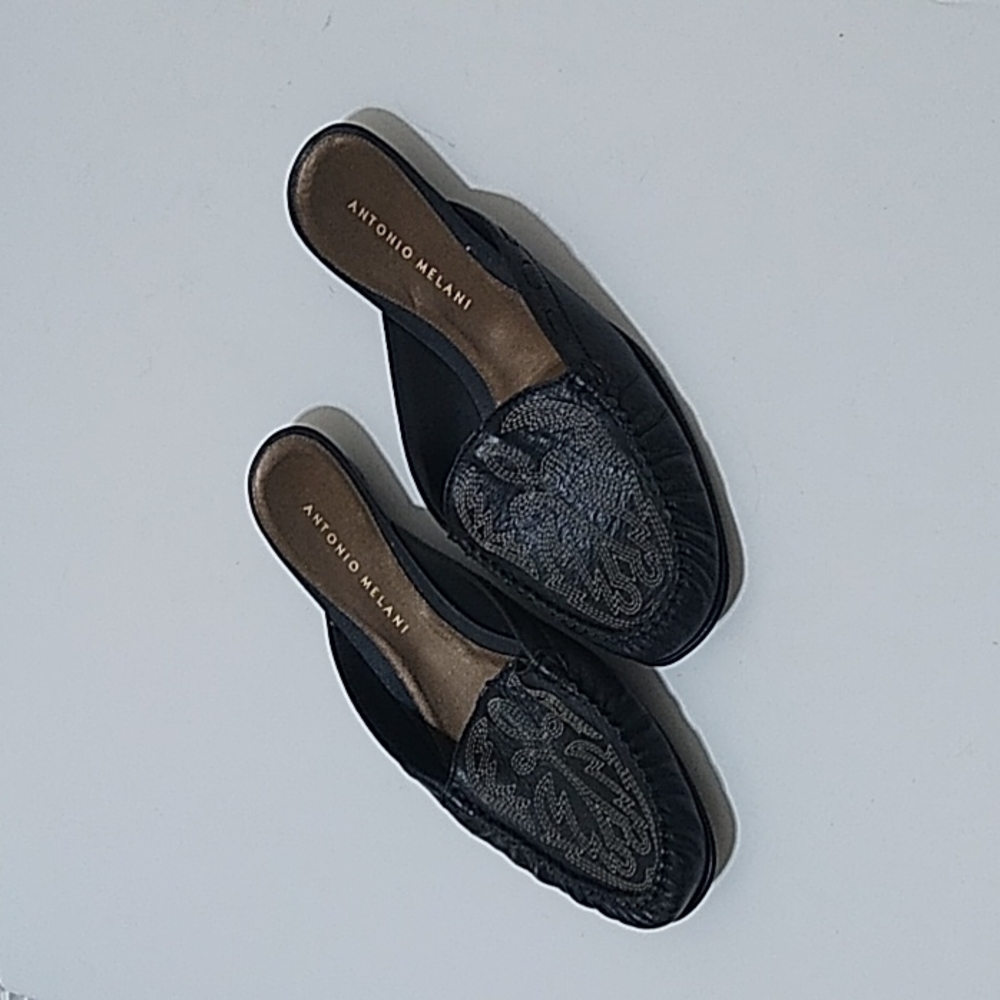 Antonio Melani Emery Women's Slides